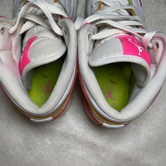 Nike Jordan 1 Women's Sneakers White Neon Pink Mid Edge Glow Size 5.5 Y 7 Womens - Picture 9 of 10
